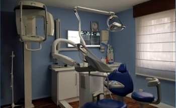 Dr. Agustín Marquina 