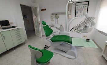 Clínica Dental Santiago Mestre