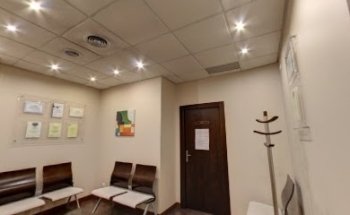 Clínica Dental César Simón Díaz Fernández