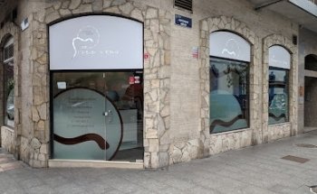 Clínica Dental César Simón Díaz Fernández