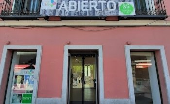 Clinica Dental CES Vallecas