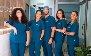 Clínica Dental Linares José Simarro