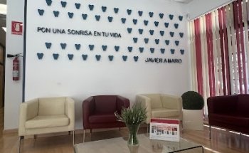 Dr Javier Amaro clinica dental
