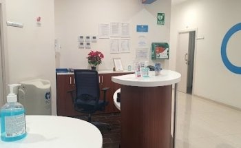 Clínica Dental Adeslas