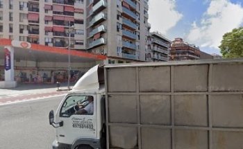 Clínica Dental Margitic, Arturo