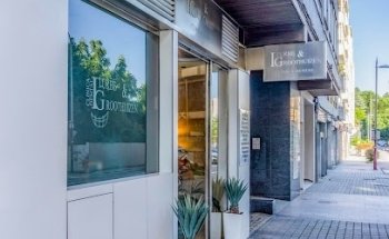 Mölt Clinic Clínica Dental