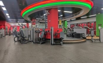 Uform Fitness - Mazyad Mall