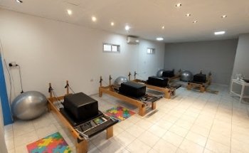 Postura Pilates Reformer