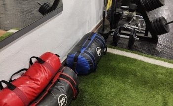 Craneo Negro Fitness y Wellness