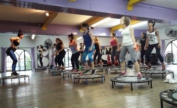 Academia del Solar GYM, Danza, Arte