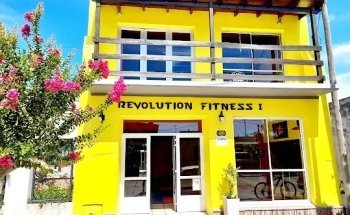 Revolution Fitness Gimnasio