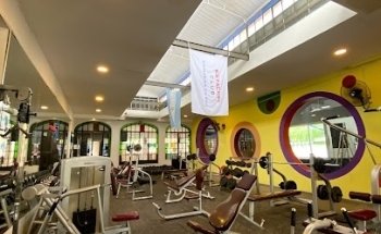 Estación Club Fisherton