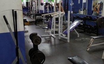 Gimnasio Record sede flores