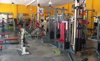 Gimnasio de pesas El León