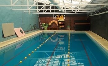 Gimnasio y Natatorio ClaVe9