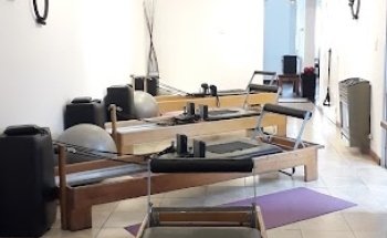 Sanar & Ser Centro de Pilates y Yoga