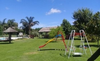 Cabañas Los Aguaribay