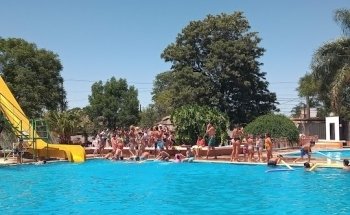 Pileta del Club River Plate