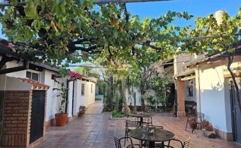 Hostal Tierra de Vinos