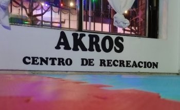Akros Centro de recreación . AcroTela , PoleDance sport y mucho más ...