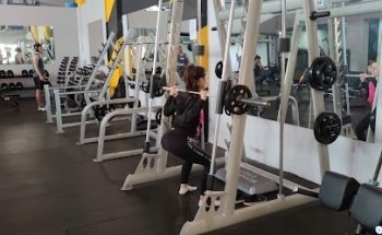 Gimnasio Defensores de Santos Lugares