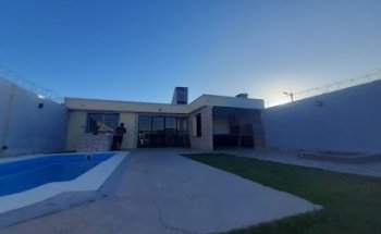 Las Nubes Salon Quincho y Pileta