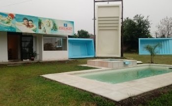 Indusplast Piscinas Yerba Buena
