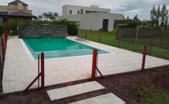 Casas y Piscinas