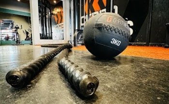 HEALTH & TRAINING GYM