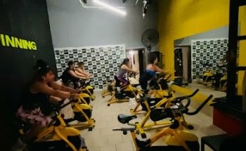 Gimnasio Fit Club Florida