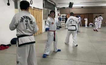 Taekwondo Chul Hak San. Villa Cerini