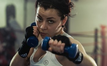 FIVE - Fitness, Boxen, Krav Maga