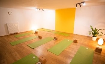 beyondmorrow Yoga & Meditation