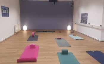 Yoga-Reich in der Vitalfabrik