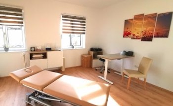 Praxis In Motion - Therapie. Sportreha. Bewegung