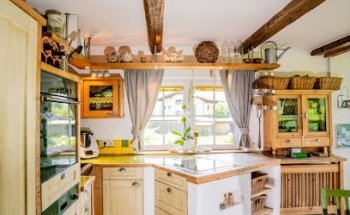 Yoga- & Ferienreich Höttl