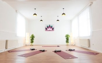 Yogastudio LOTUS