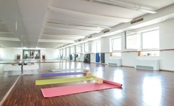Feelgoodstudio Hot Yoga & Pilates