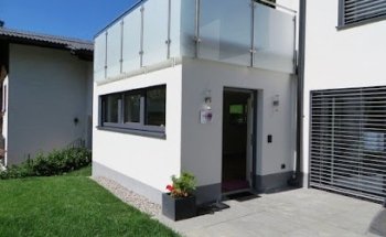 Yoga mit Karin Nussbaumer in Hof bei Salzburg