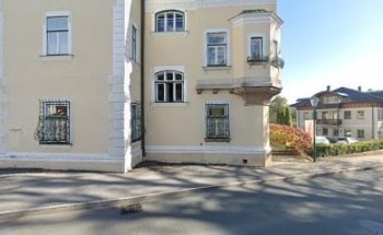 Univ. Doz. Dr. Johann Langmayr, Neurochirurg & Wirbelsäulenspezialist