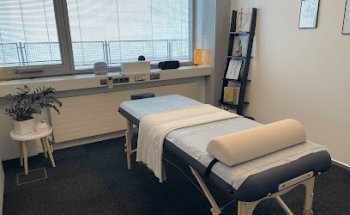 Florian Tomeinschitz - Therapie | Heilmassage | Training