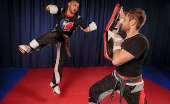 Karate & Kickbox Union Hard