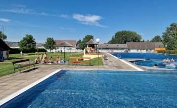 Solarwarmbad Türkenhain