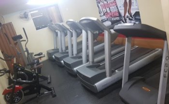 Academia Power Training