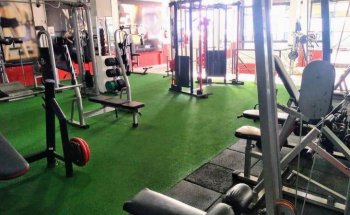 Academia Factory Fitness