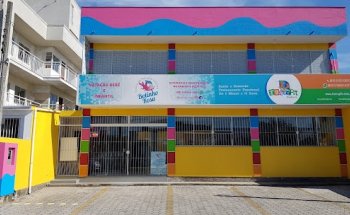 Escola de Natação Infantil Botinho Rosa