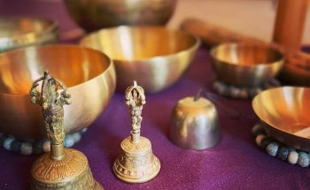 Bramajani Yoga & Klang Studio