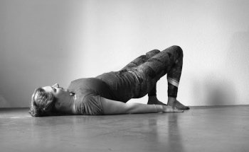 Yoga für die Rückbildung, room4 pilates yoga