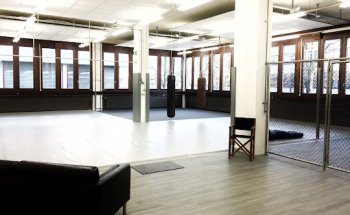 Crossfight MMA & Selfdefense