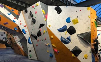 TOTEM Escalade | Gland